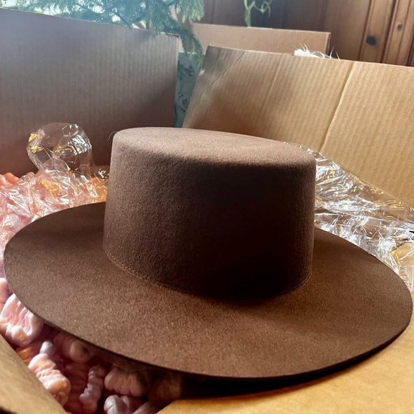 Luna Bloom Hat - Picture 3 of 3